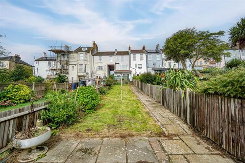 3 bedroom terraced house for sale, Harold Road, Hastings