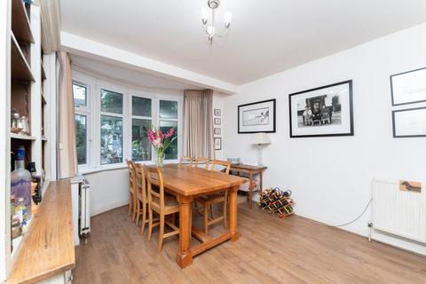 19 Bispham Road, London, NW10 7HB