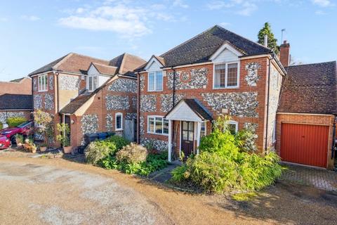 3 bedroom detached house for sale, Victoria Gardens, Buckinghamshire SL7