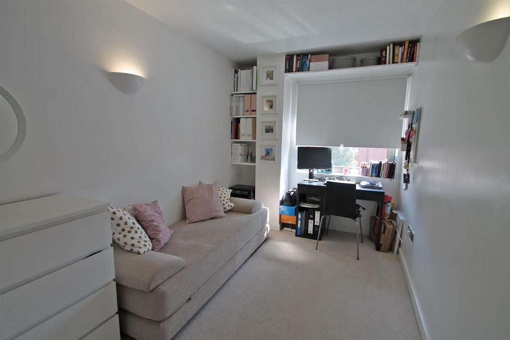 Bedroom 2.JPG