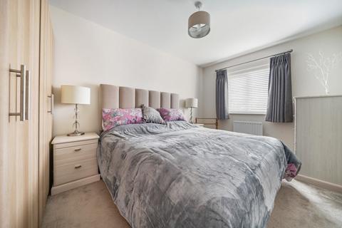 17 Mallard Crescent, Caddington, Luton, LU1 4FG