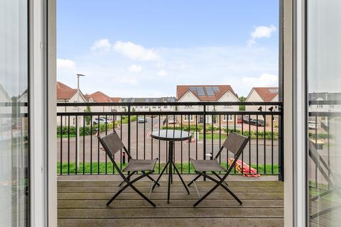 2 bedroom flat for sale, Ferniesyde Court, Falkirk, FK2