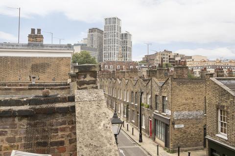 4 bedroom terraced house for sale, Roupell Street, London SE1