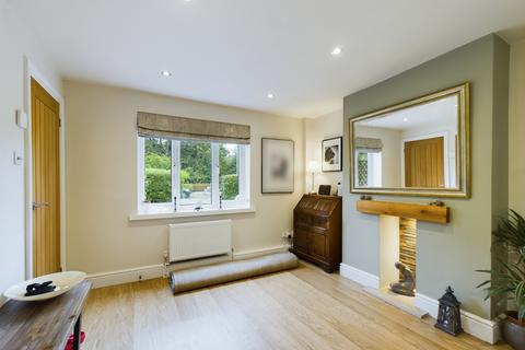 Honeysuckle Cottage Brimpton Road, Baughurst, Tadley, RG26 5JJ