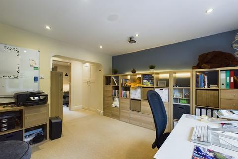 Honeysuckle Cottage Brimpton Road, Baughurst, Tadley, RG26 5JJ