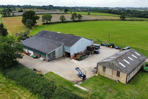 4 bedroom detached house for sale, Leighton Road, Stoke Hammond, Milton Keynes, Buckinghamshire, MK17