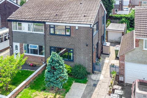 3 bedroom semi-detached house for sale, Leeds LS17