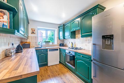 10 Cherry Grove, Leeds, LS6 2WA