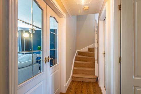 10 Cherry Grove, Leeds, LS6 2WA