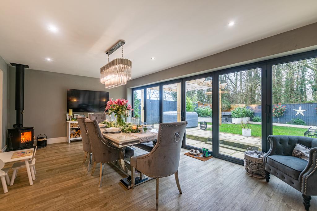 Kitchen Dining Room 2