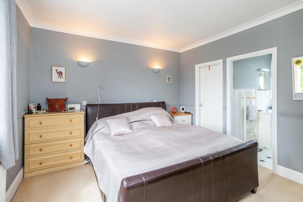 Bedroom 1a