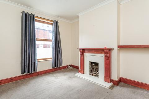 30 Ashdown Road, Wakefield, WF1 5LU