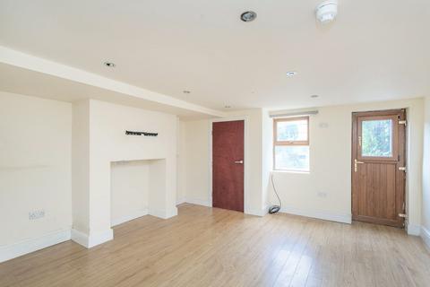 30 Ashdown Road, Wakefield, WF1 5LU