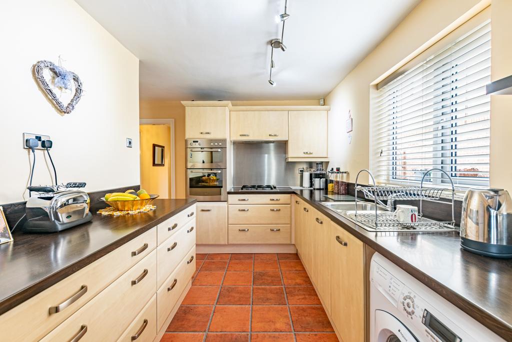 Kitchen1