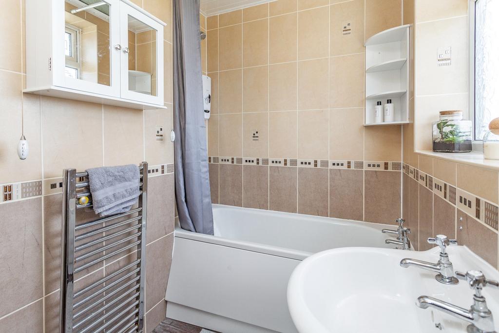 Bathroom b