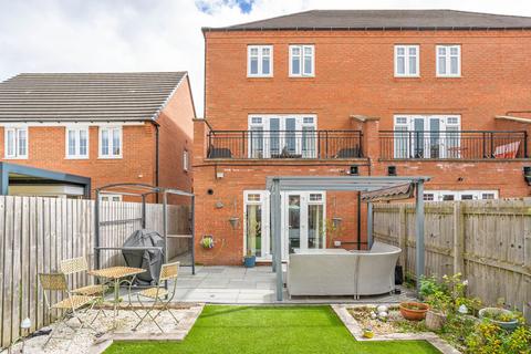 3 bedroom semi-detached house for sale, Doncaster DN4