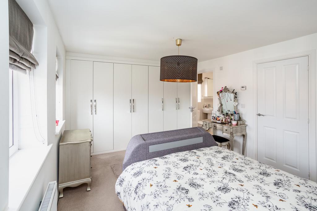 Bedroom 1b
