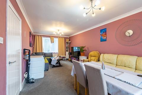 9 Bodmin Place, Leeds, LS10 4ND