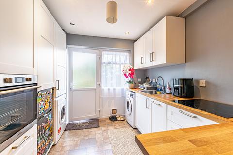 9 Bodmin Place, Leeds, LS10 4ND