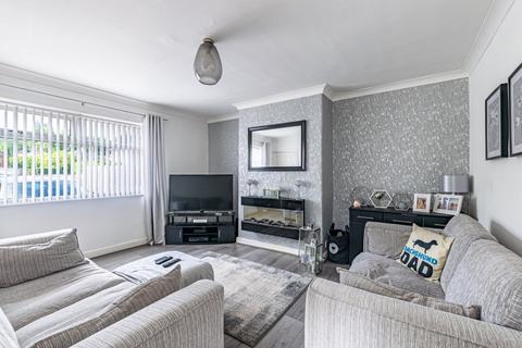 2 bedroom semi-detached house for sale, Leeds LS13