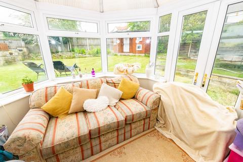 3 bedroom detached house for sale, Leeds LS16