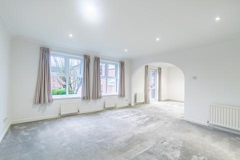 Flat 14, Alwoodley Chase Harrogate Road, Leeds, LS17 8ER