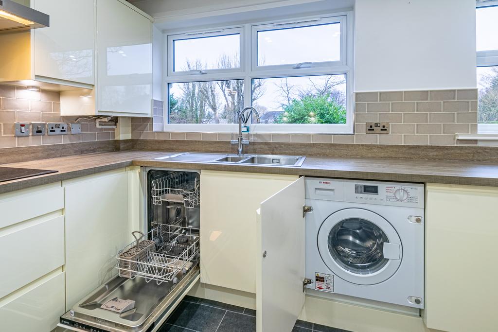 Kitchen 5