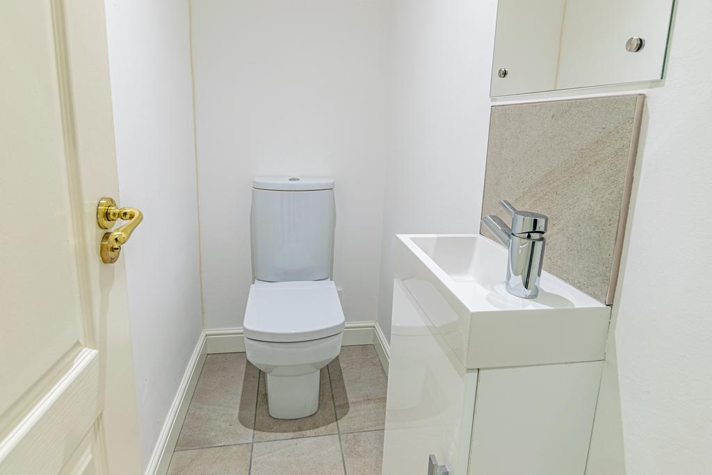 Hallway WC