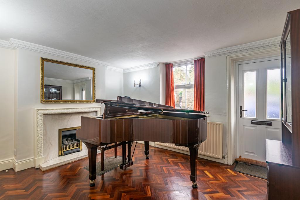 Piano Room 2