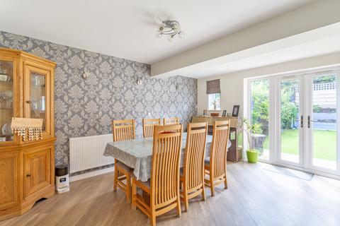 5 bedroom link detached house for sale, York YO19