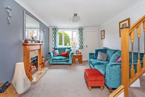 36 Chapel Walk, Riccall, York, YO19 6NU