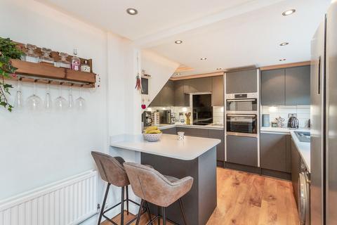 36 Chapel Walk, Riccall, York, YO19 6NU