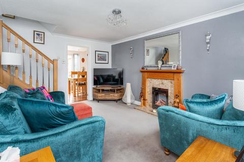 36 Chapel Walk, Riccall, York, YO19 6NU