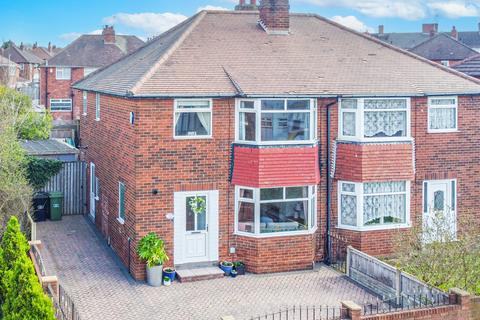 3 bedroom semi-detached house for sale, Leeds LS15