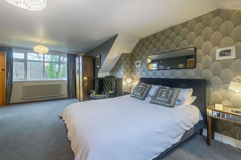 Bedroom 4 c