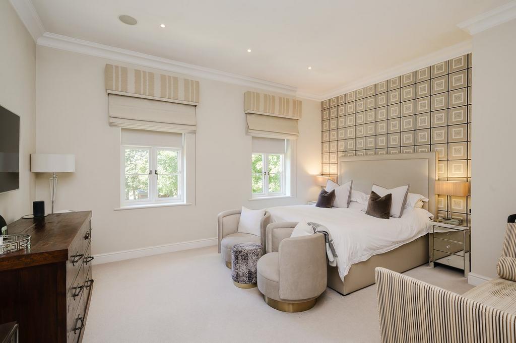 Principal Suite