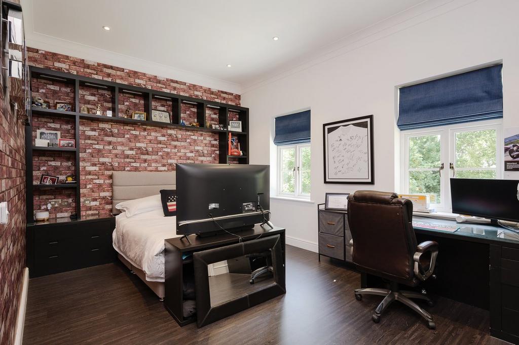 Bedroom 4