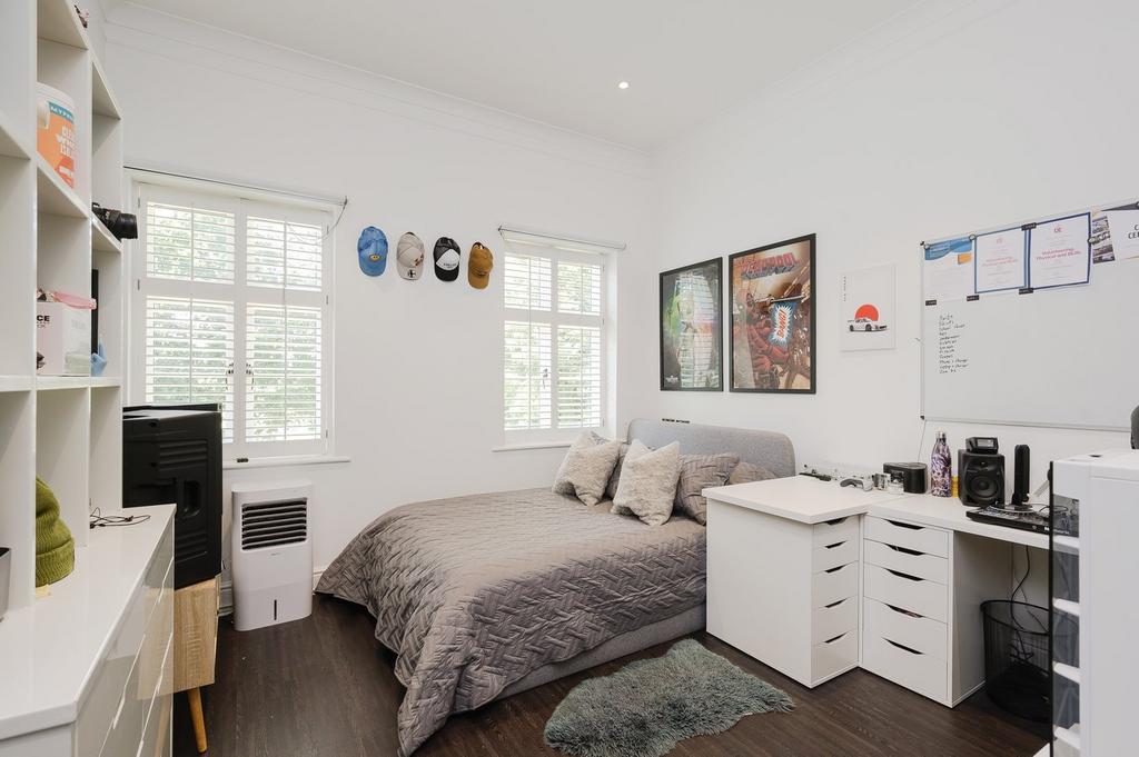 Bedroom 5