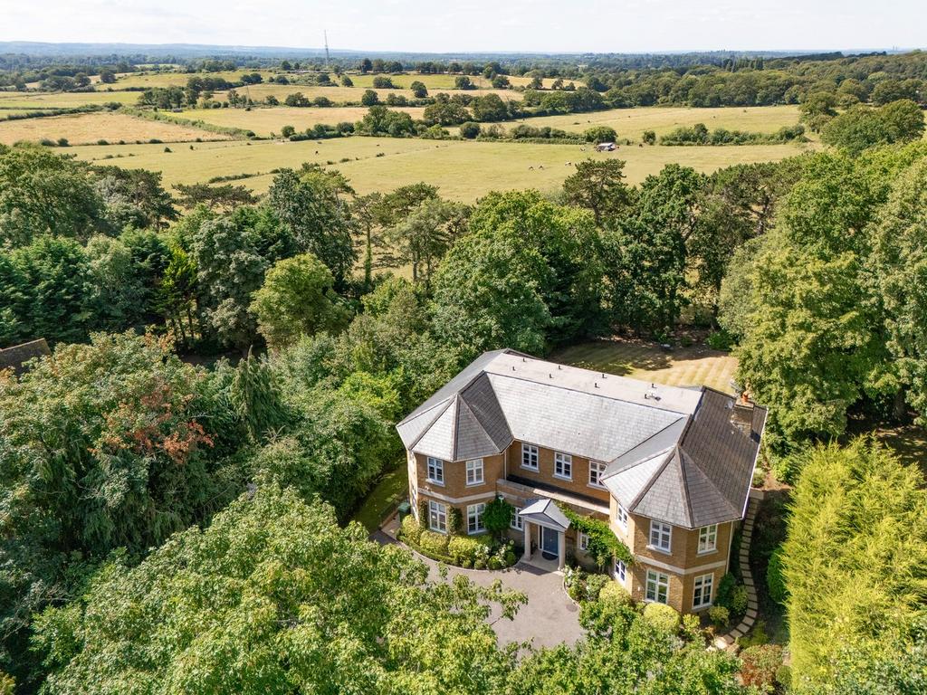 Oxshott Village Nearby