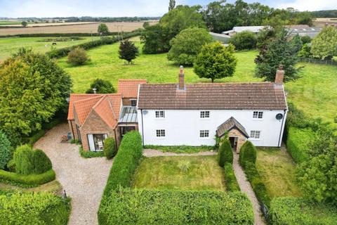 Villa Farm Cottage Station Road, Thornton Curtis, Ulceby, DN39 6XF