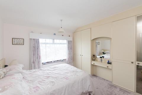 14 Bowood Crescent, Leeds, LS7 2PY