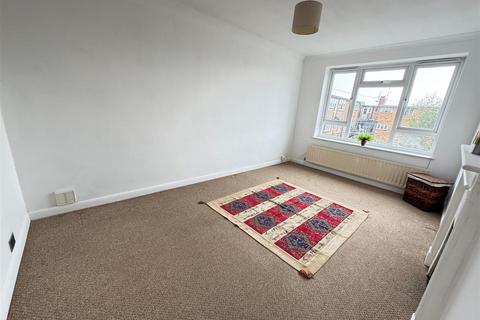 2 bedroom flat for sale, Down Hall Road, Rayleigh