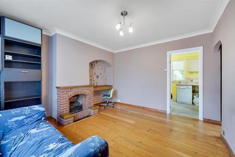 2 bedroom end of terrace house for sale, Davington Gardens, Dagenham, Essex