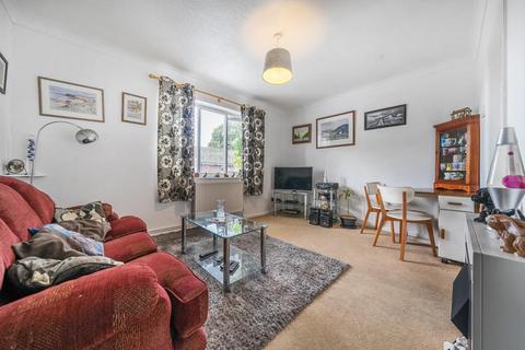 1 bedroom flat for sale, Newbury,  Berkshire,  RG14