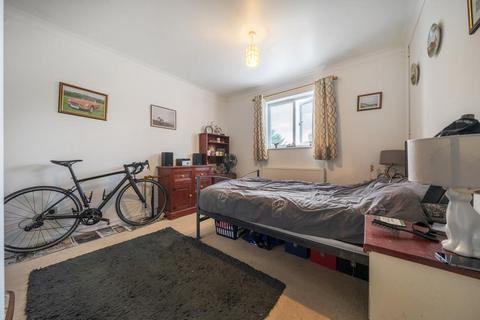 1 bedroom flat for sale, Newbury,  Berkshire,  RG14