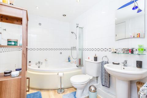 36 Sycamore Road, Barlby, Selby, YO8 5XB