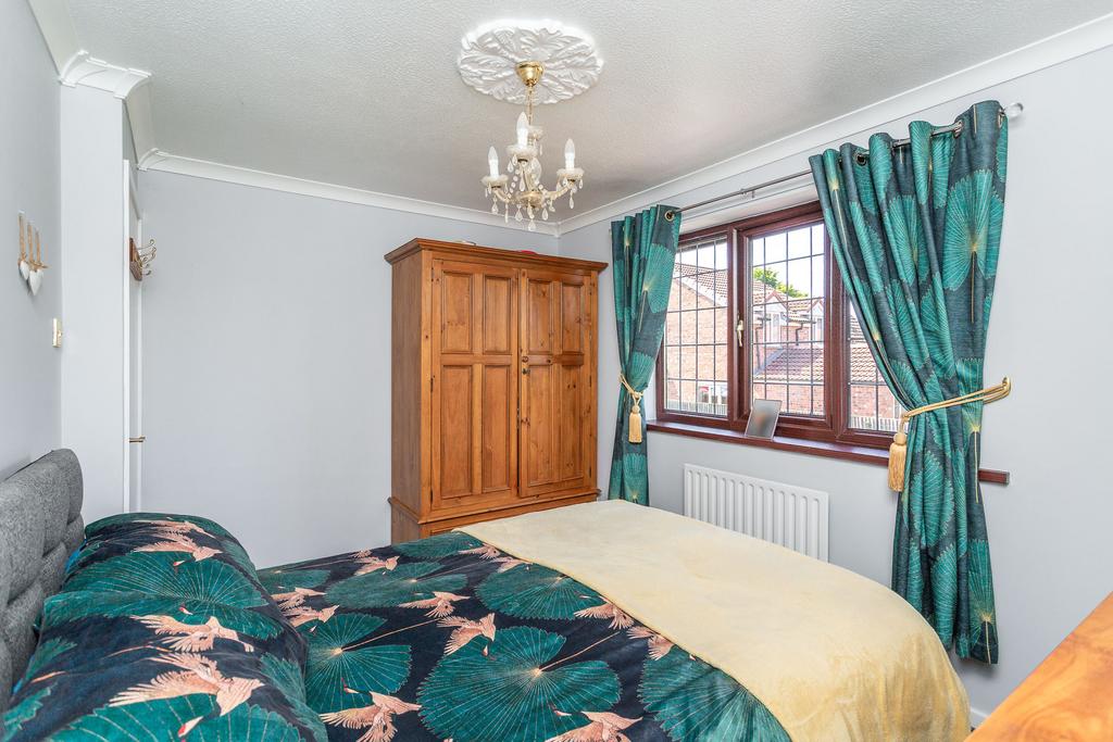 Bedroom 1b