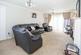 Lounge b