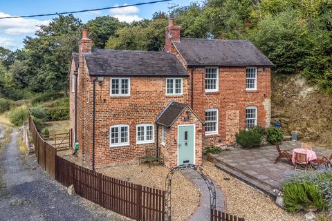 4 bedroom cottage for sale, The Mound, Stockton