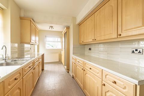 117 Knightsway, Leeds, LS15 7BL